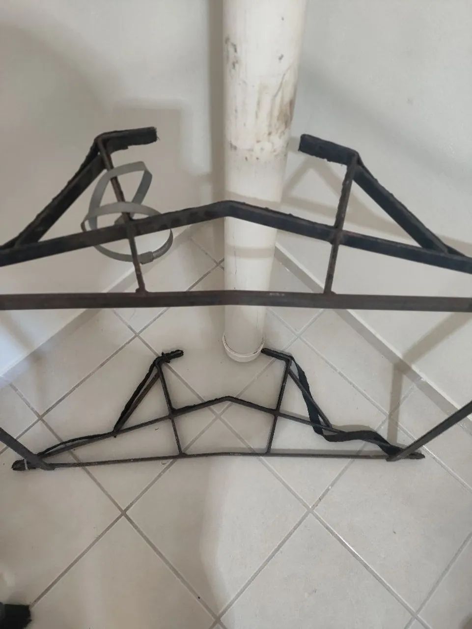 Suporte para 2 escadas automotivo  - Foto 2