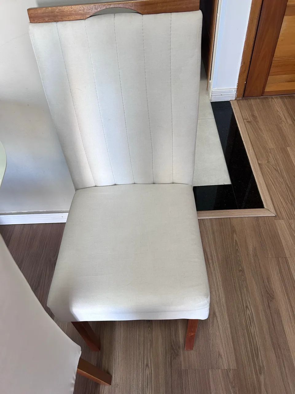 Mesa de jantar com 6 cadeiras - Foto 3
