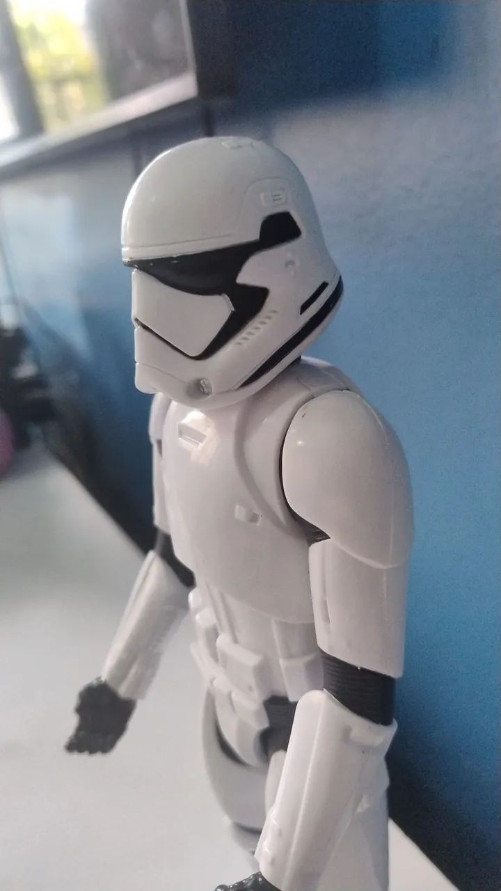 Boneco Stormtrooper Hasbro  - Foto 3