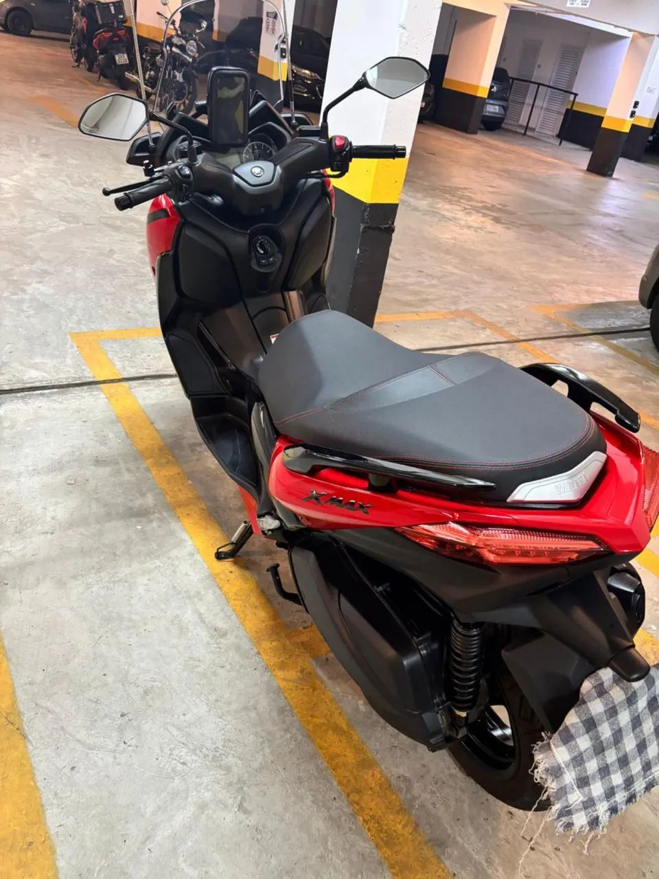 Xmax 2024 com 14 mil km - Foto 2