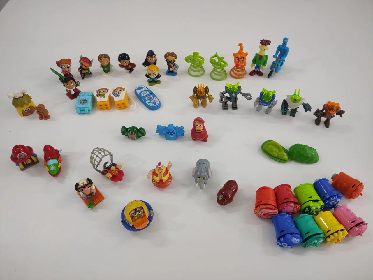 Lote de Kinder ovo antigo - Foto 4