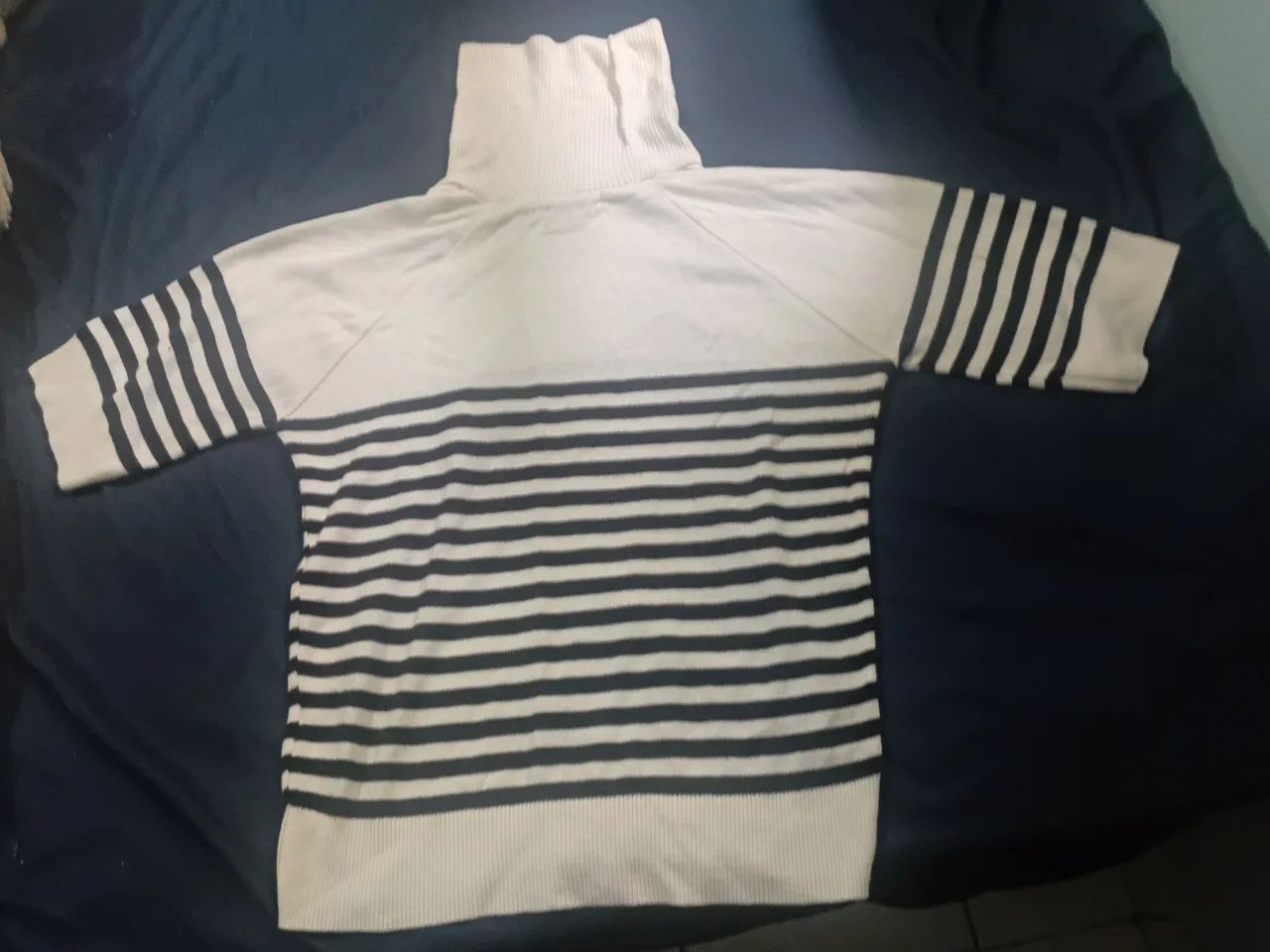 Blusa com pouco uso - Foto 3