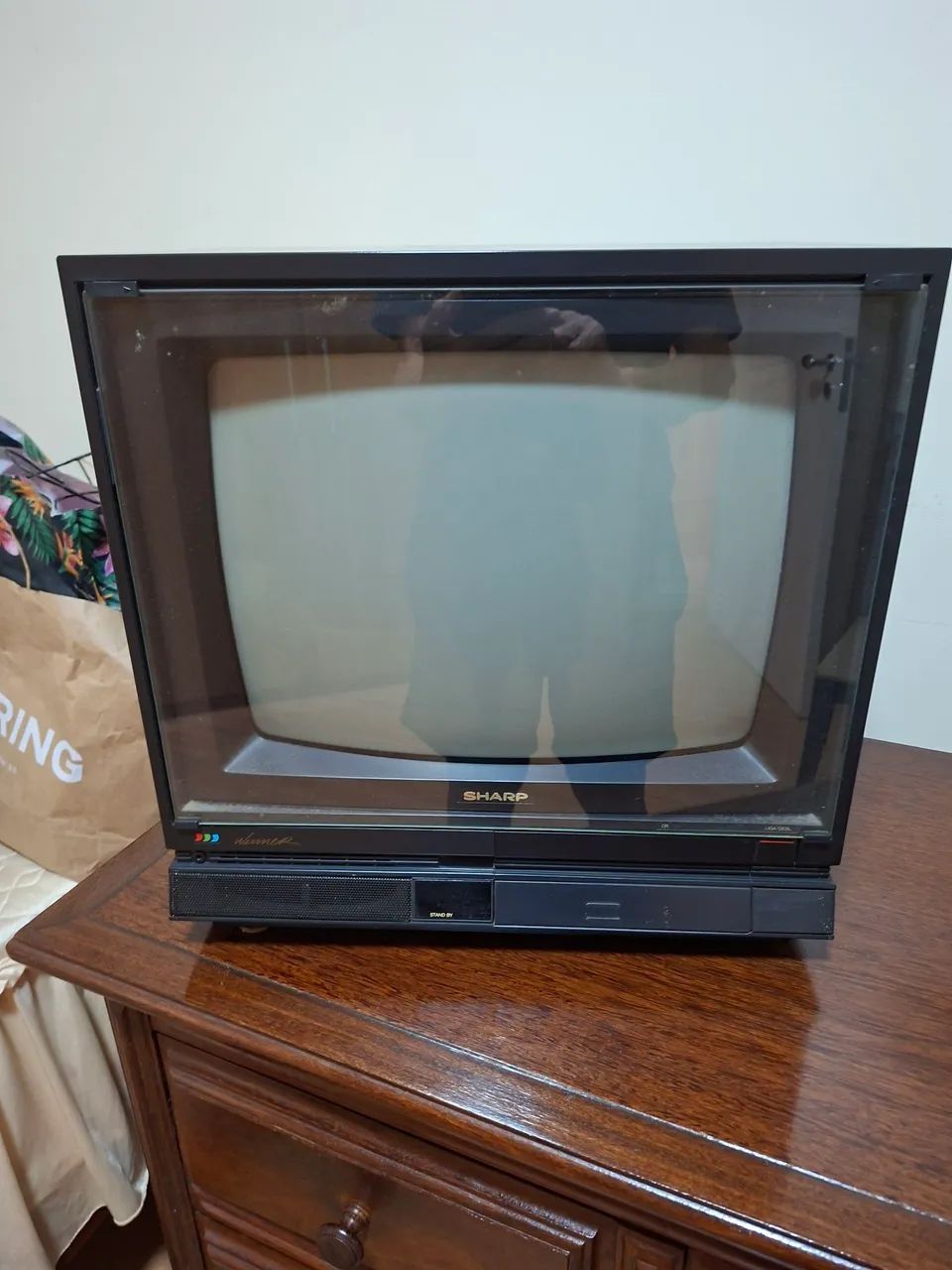 Televisão Televisão SHARP antiga estando funcionando. - Foto 3