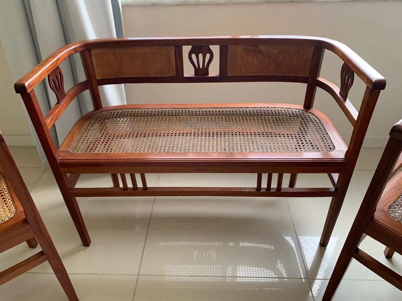 Conjunto clássico Sofá e Poltronas - Foto 2