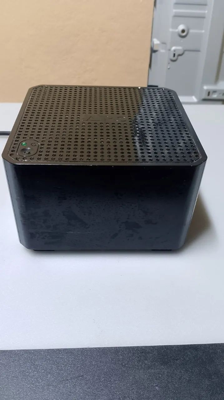 Kit com 4 Estabilizadores APC Microsol Cubic300BI-BR - Usado   