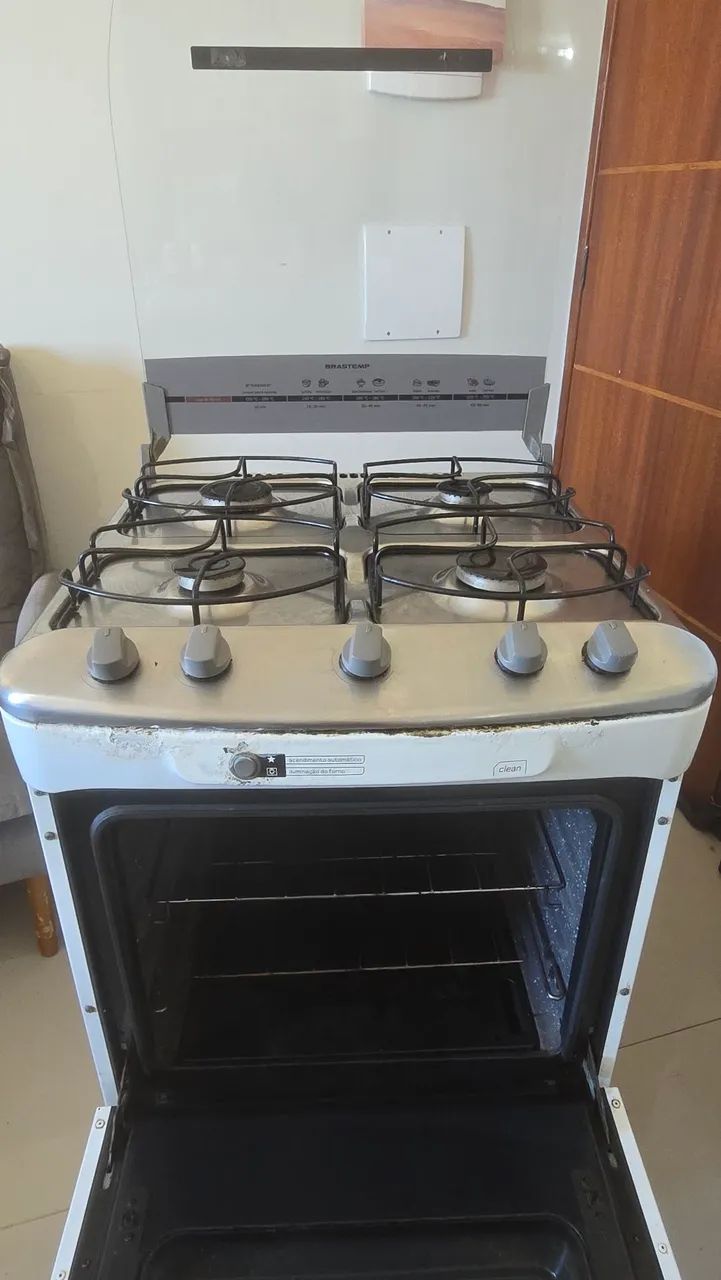 Vendo Fogão 4 bocas Brastemp - Foto 4