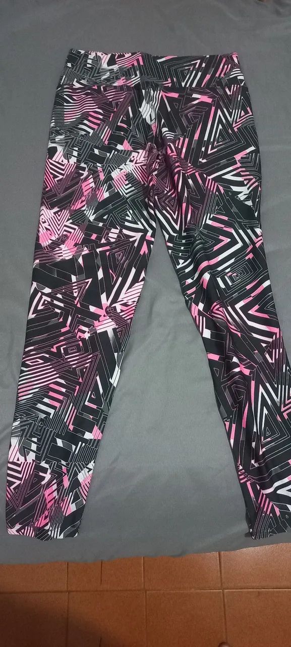 Ultimas peças de liquidação roupas femininas - Foto 4