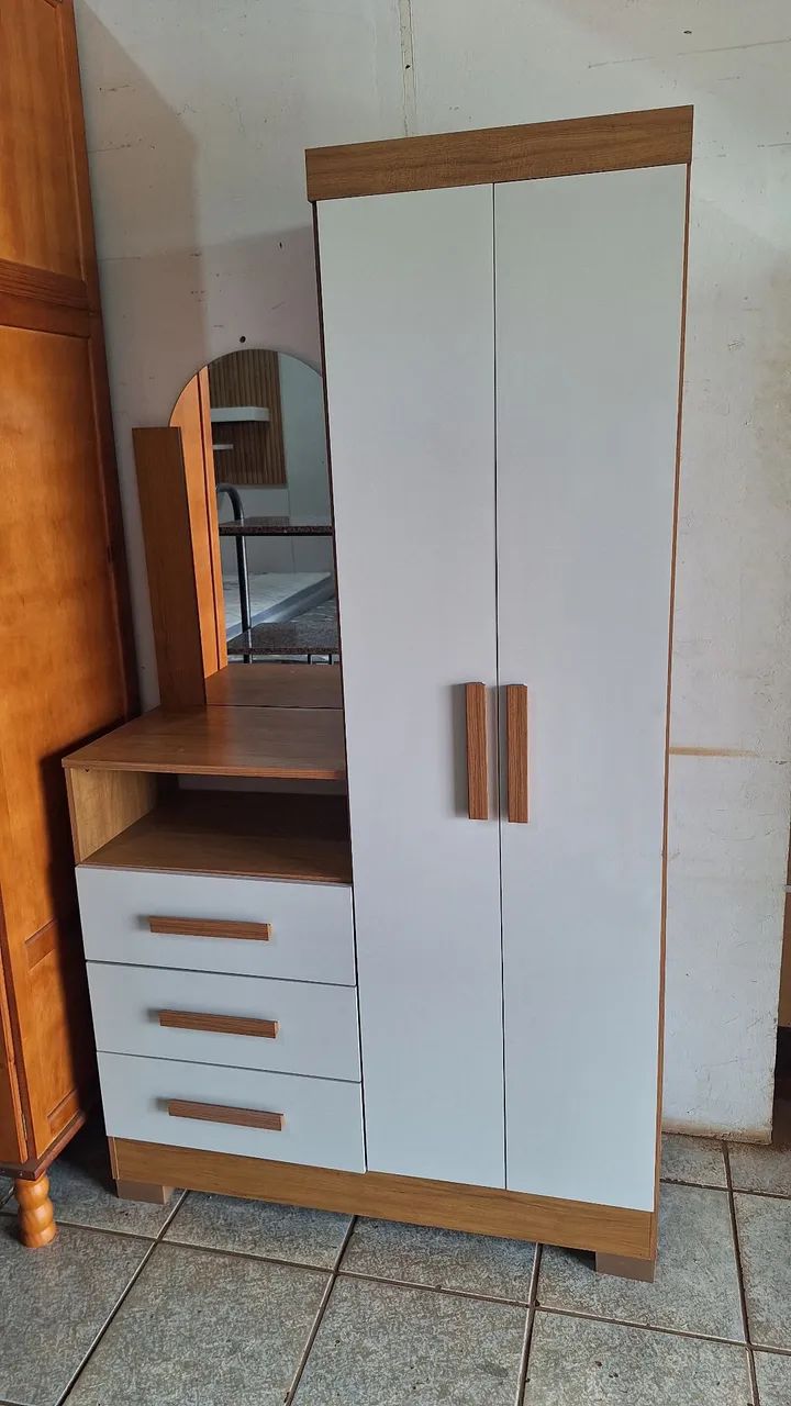 Cômoda com penteadeira 