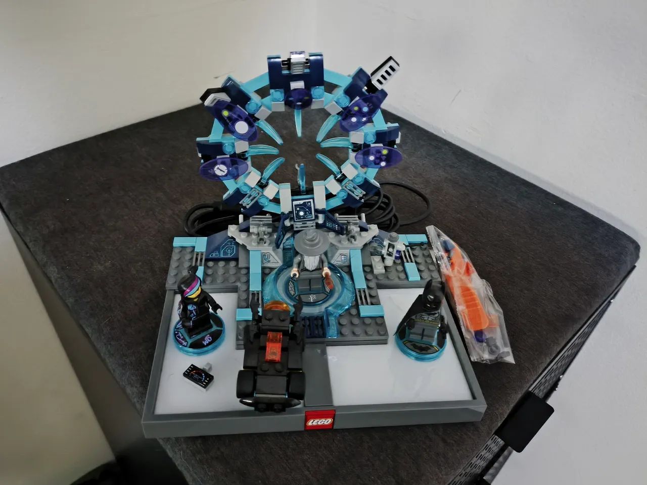 Lego dimensions - starter pack set - ps4 - sem o disco - Foto 2