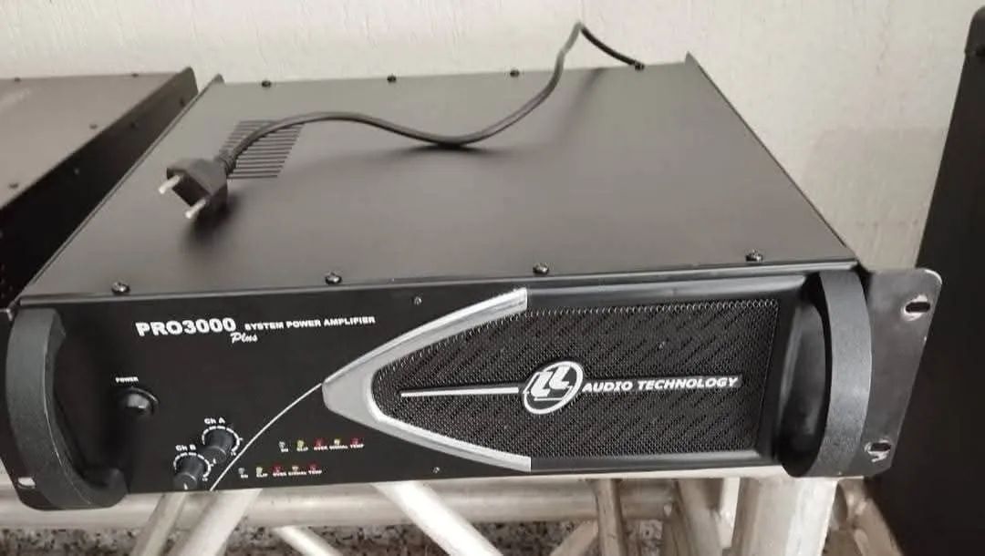 Potência LL Pro 3000 amplificador  - Foto 2