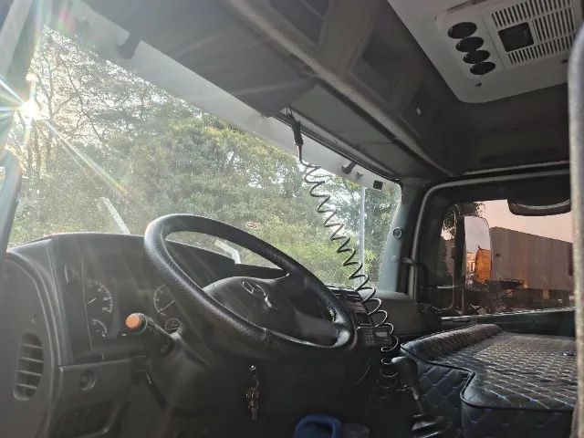 Atego 1719 - Foto 5