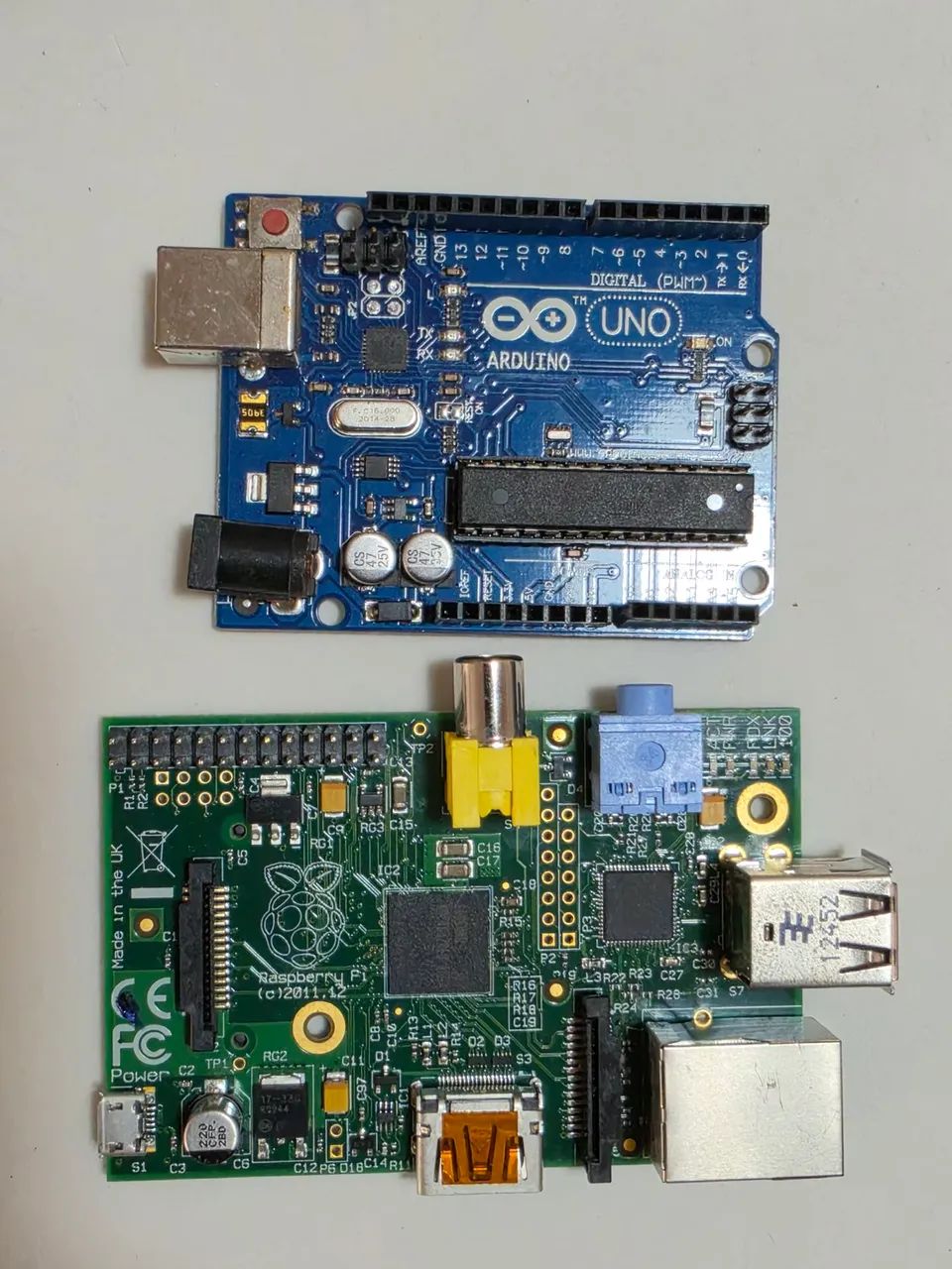 Placa raspberry PI mais placa arduino. Tudo funcionando. 