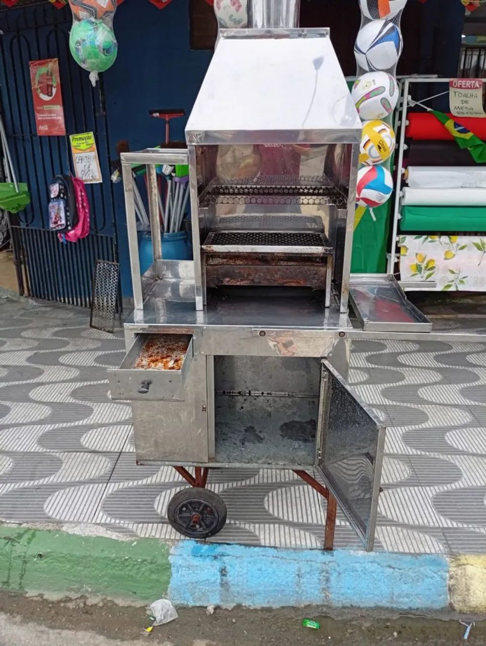 Vendo carrinho de churrasquinho  - Foto 3