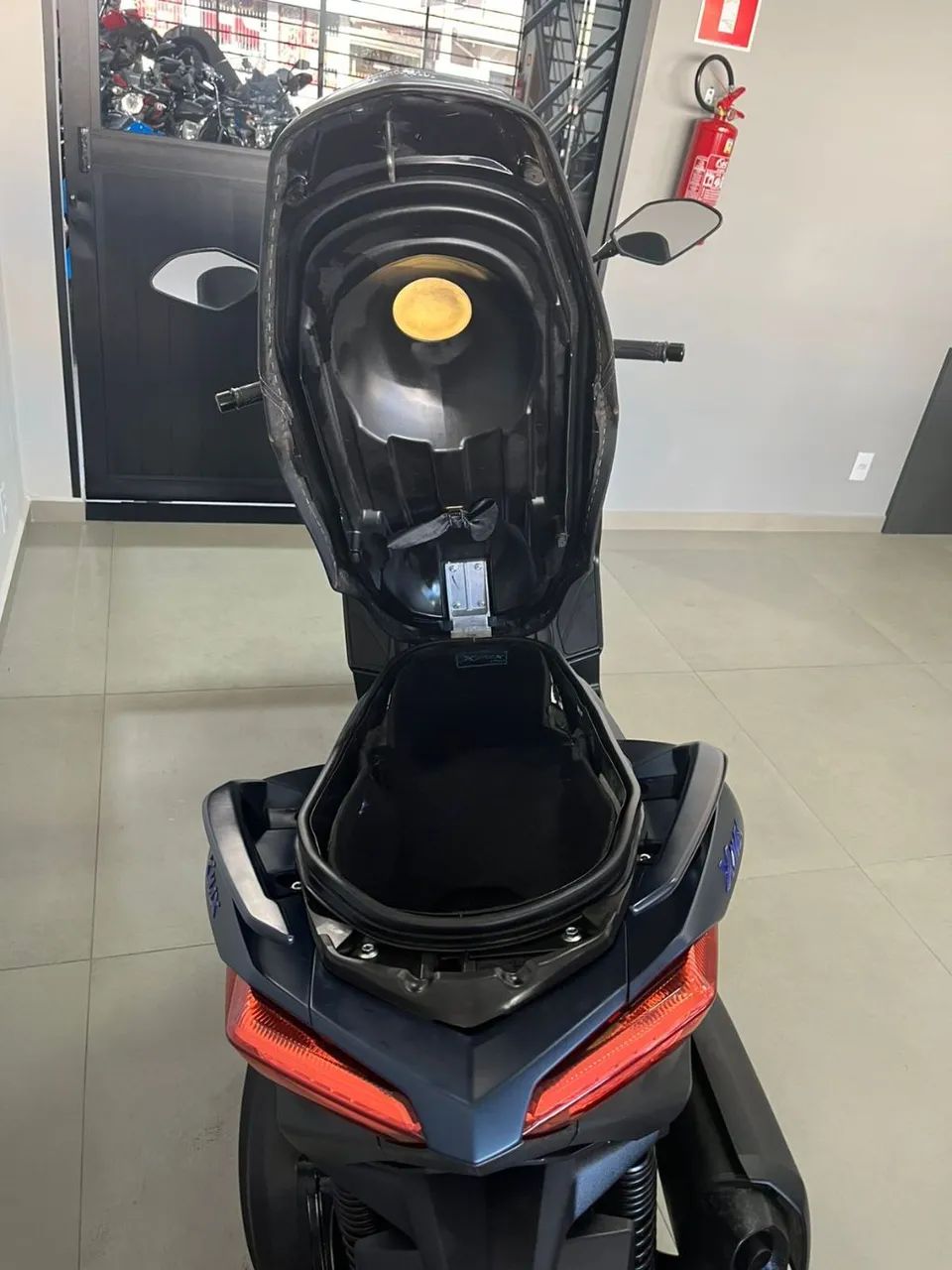 XMAX 250 ABS (15 MIL KM) - Foto 5