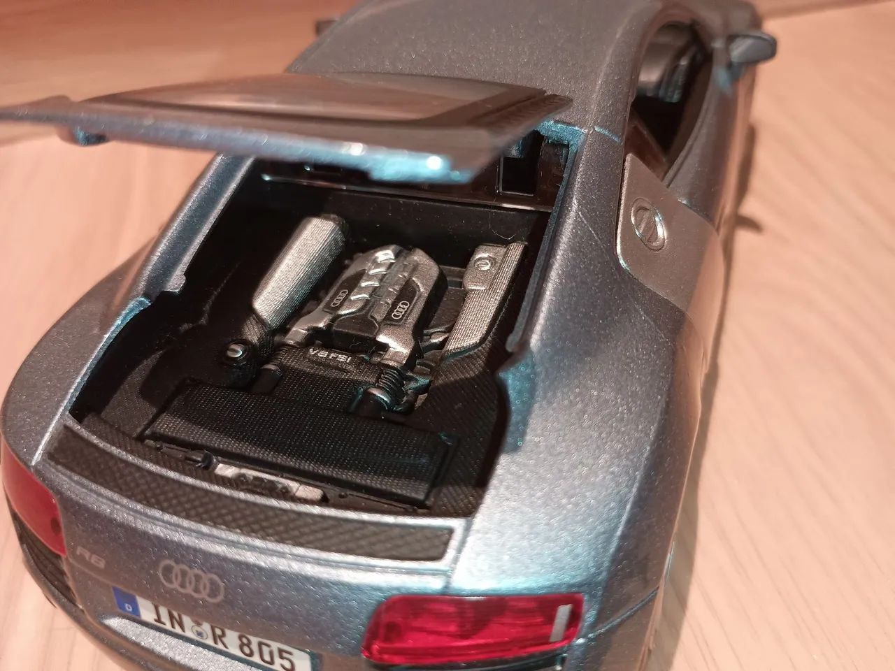 Miniatura audi r8 maisto 1:24 - Hobbies e coleções - JK, Contagem