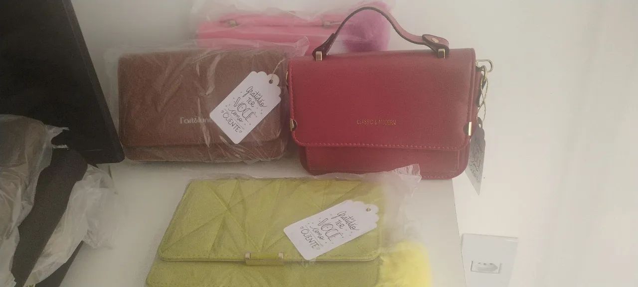 Bolsas e carteiras femininas - Foto 4
