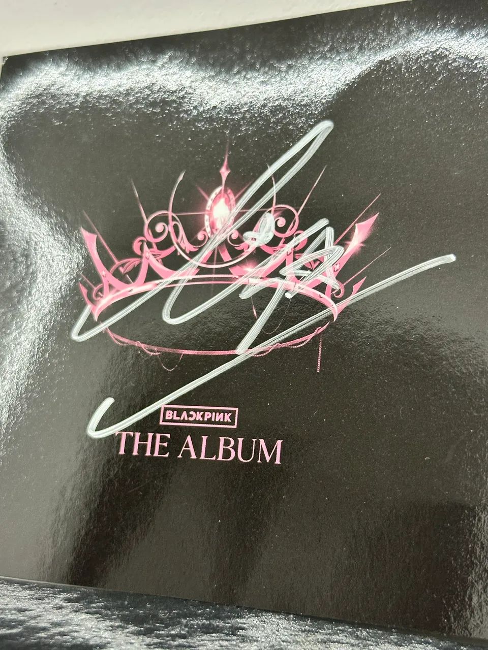 BLACKPINK - FOTOCARD AUTOGRAFADO LISA. EDIÇÃO LIMITADA