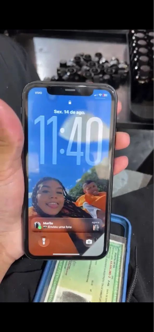 iPhone 11  - Foto 2