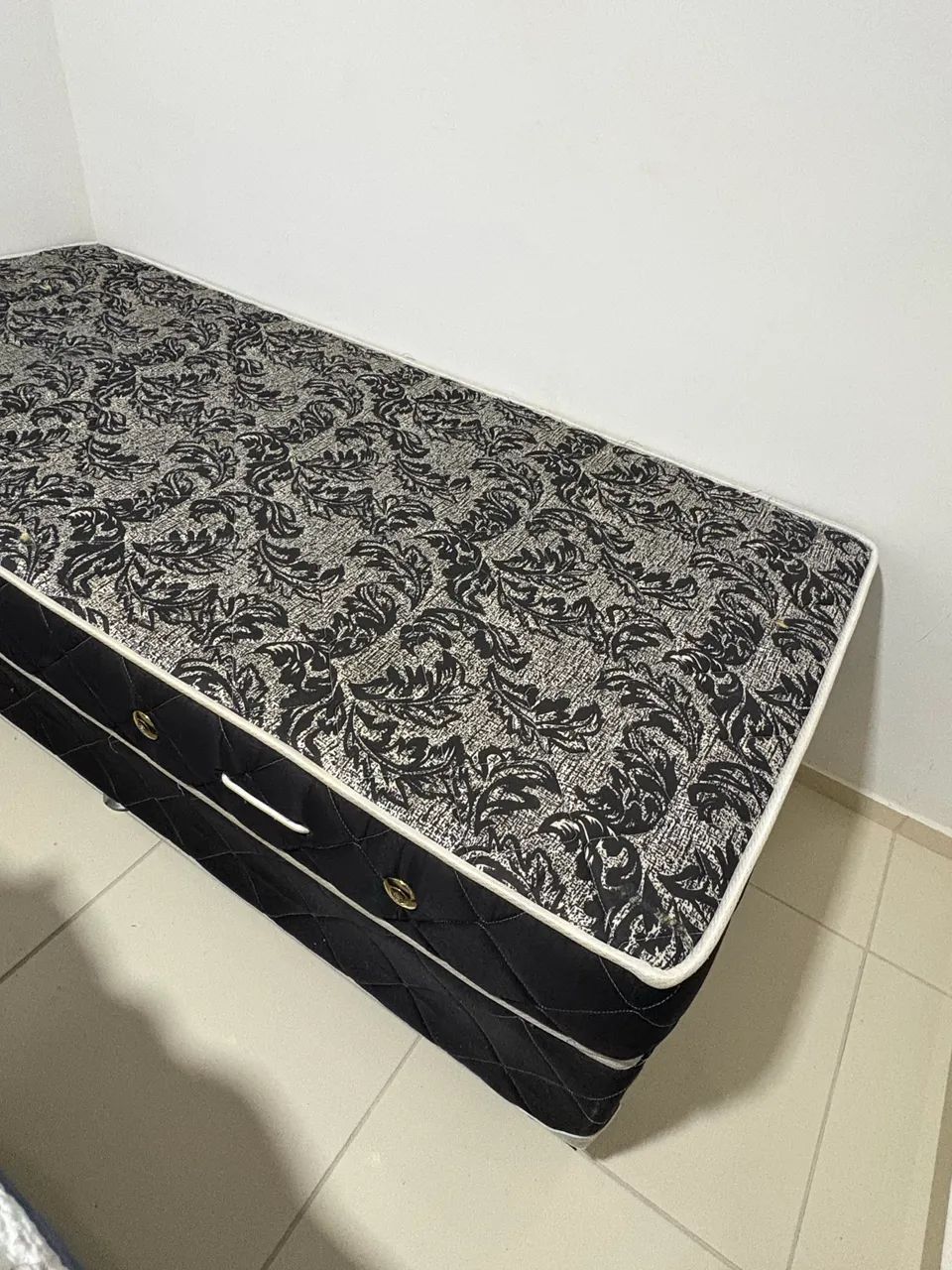 Cama Box / Base+colchão 