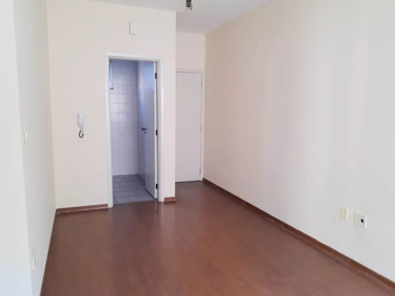 ALUGUEL APARTAMENTO 02 QUARTOS COM VARANDA - Foto 3