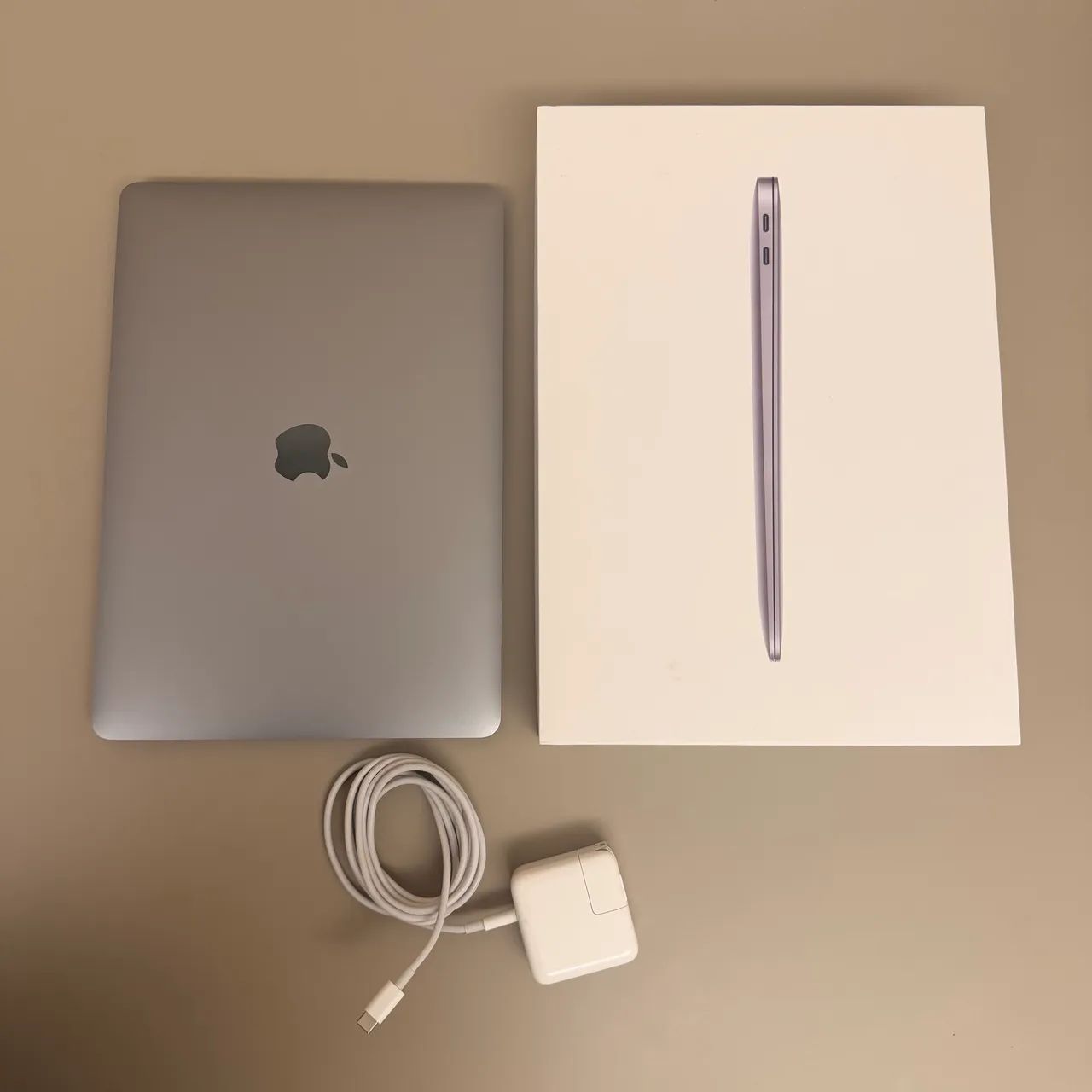 MacBook Air 13 polegadas M1, 2020 - Com NF, Caixa original e cabo/carregador originais - Foto 2