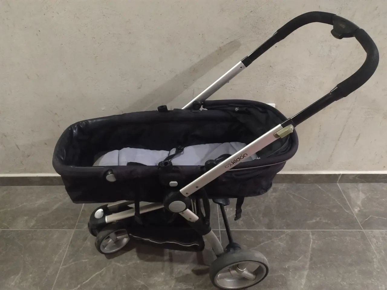 Carrinho de bebê e bebê conforto  - Foto 5