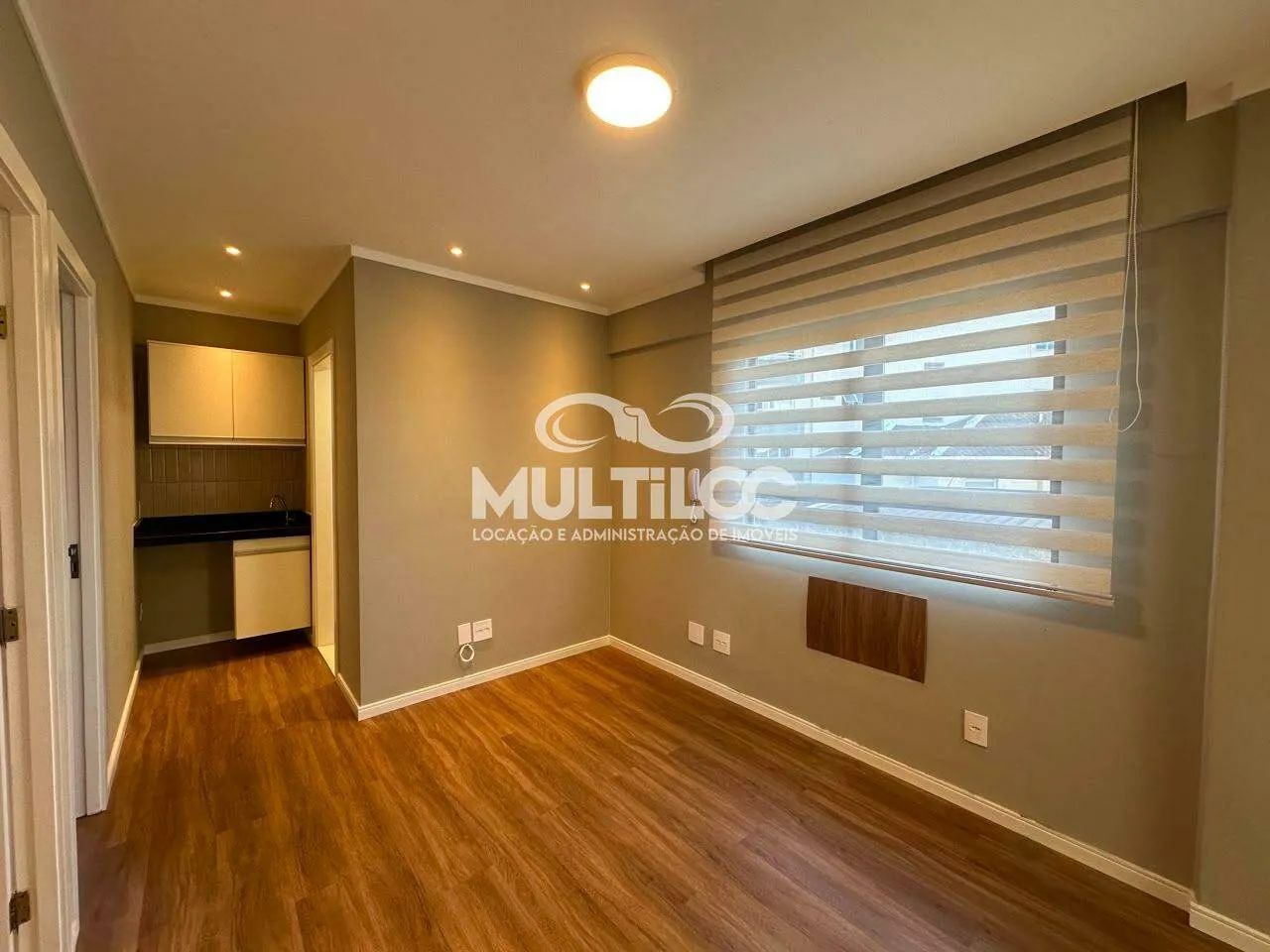 Sala Comercial Moderna e Sofisticada  45 m² | Pronta para o Seu Negócio - Foto 5