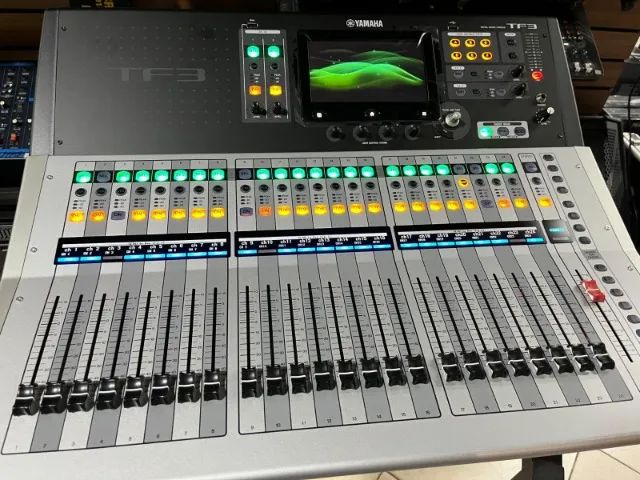 YAMAHA MESA TF3 24 CANAIS - Foto 4