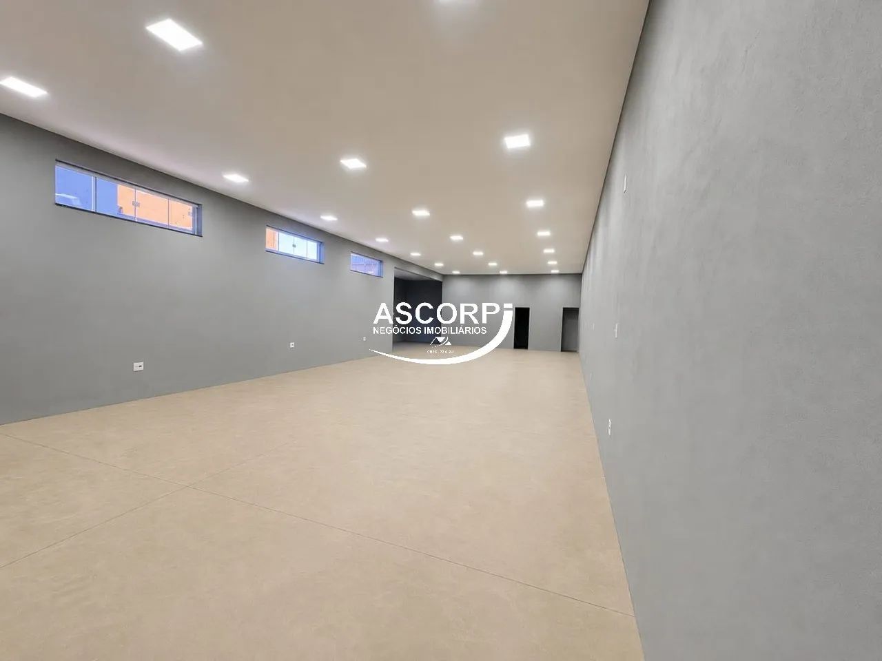 Salão comercial para alugar no bairro Paulicéia, Piracicaba. - Foto 2