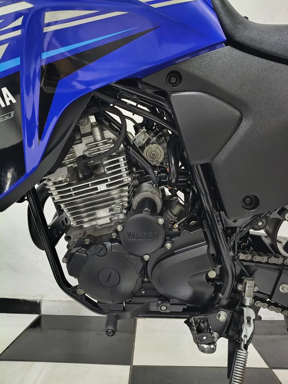 Xtz 250 Lander 2022 - Foto 4