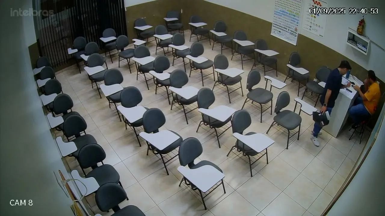 Carteira Escolar estofada com braço