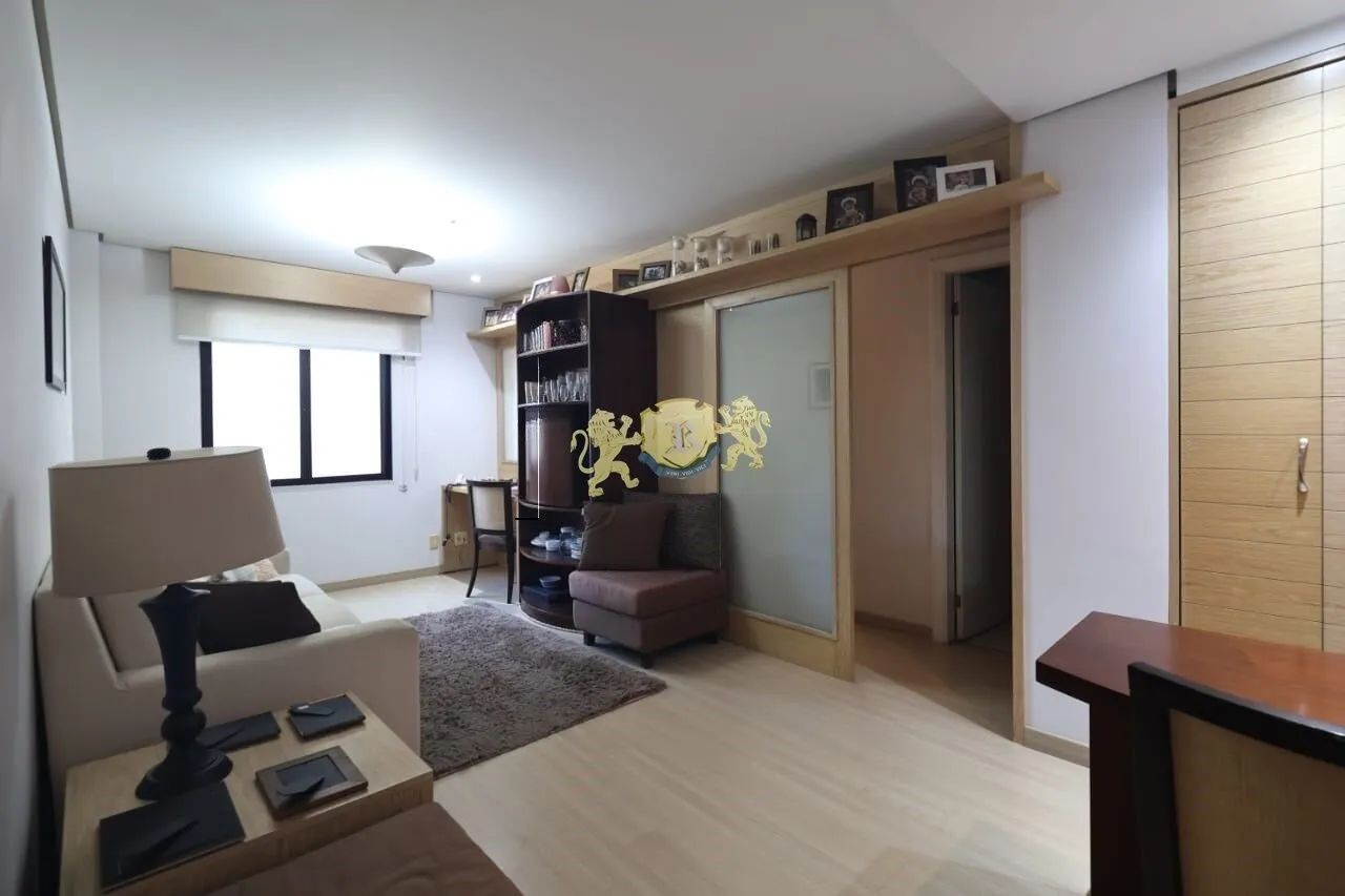 Flat com 2 suítes para alugar em Moema - Edifício Times Square Colonade