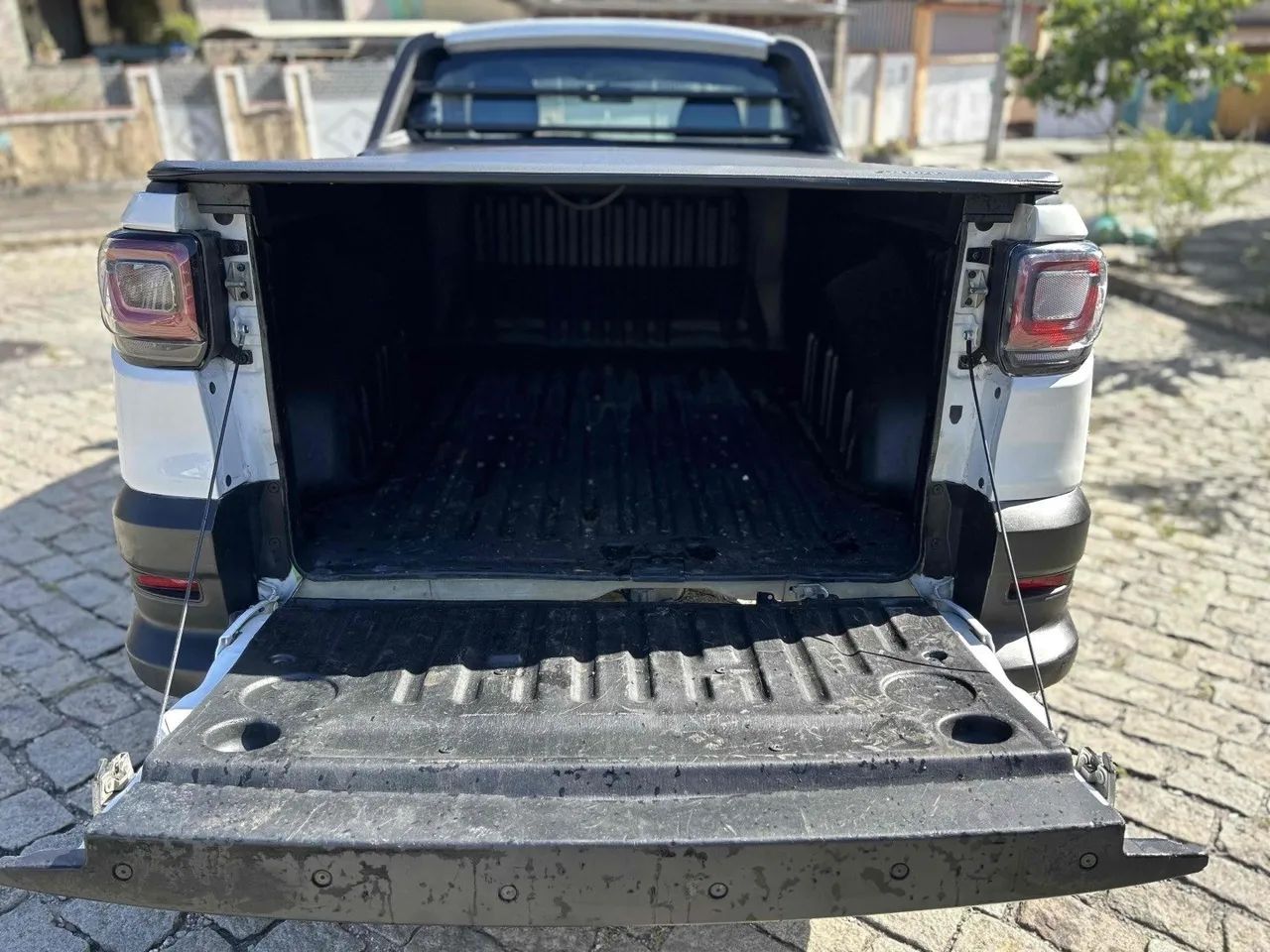Fiat Strada Endurance 1.4 Flex 8V C 2021 - Foto 4
