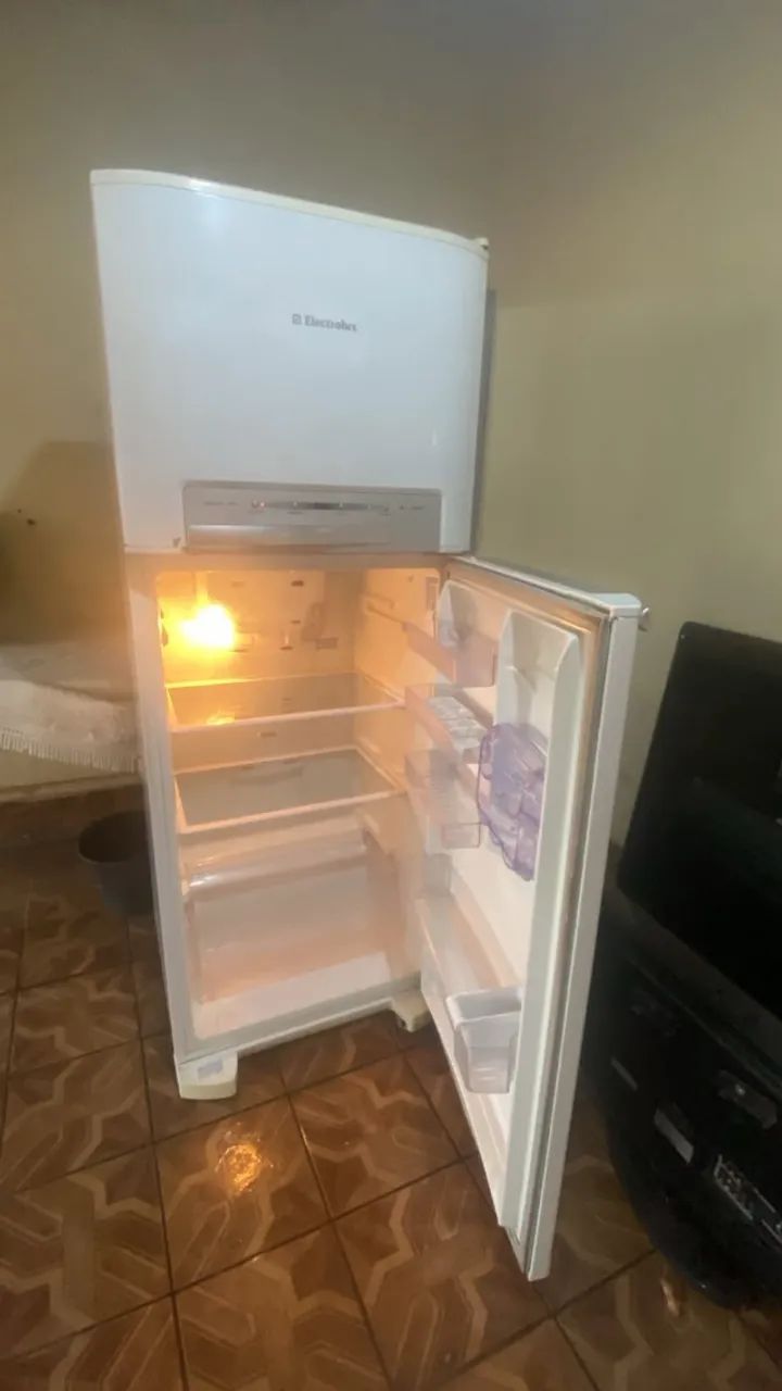 Geladeira Eletrolux - Foto 4