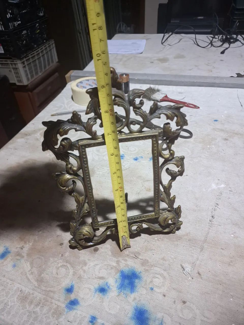 Porta retrato antigo .feito em bronze . - Foto 5