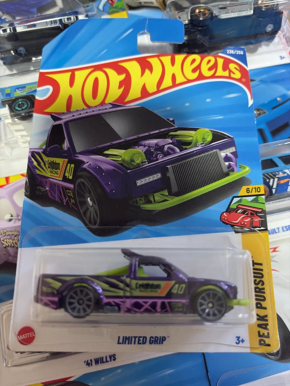 Carrinho Hot Wheels Limited Grip JBB44-N7C5