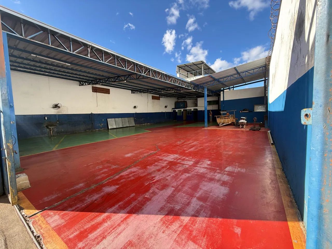 Galpão / Depósito / Armazém com 1 quarto para alugar em Sete Lagoas - Foto 3