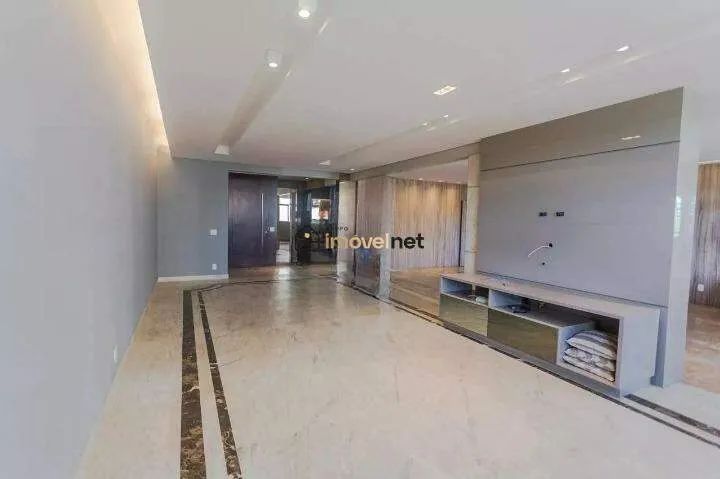 Apartamento de Alto Padrão com 380 m² e 5 Quartos