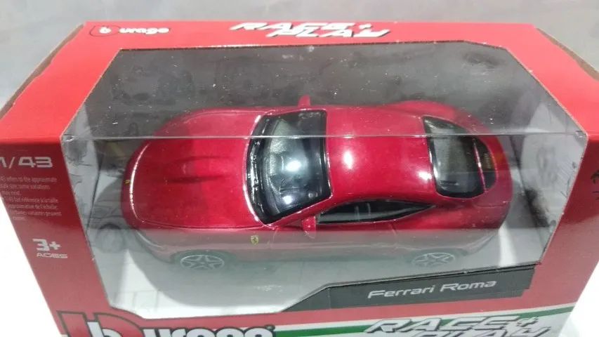 Miniatura Bburago Ferrari Roma 1:43 - Foto 4