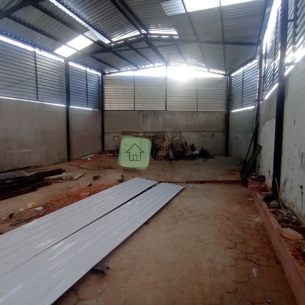Galpão Novo - 280 m²