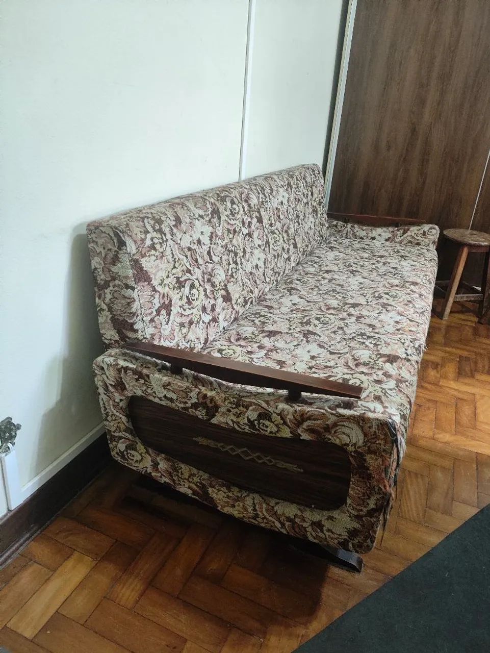 Sofá- cama Antigo - Foto 2