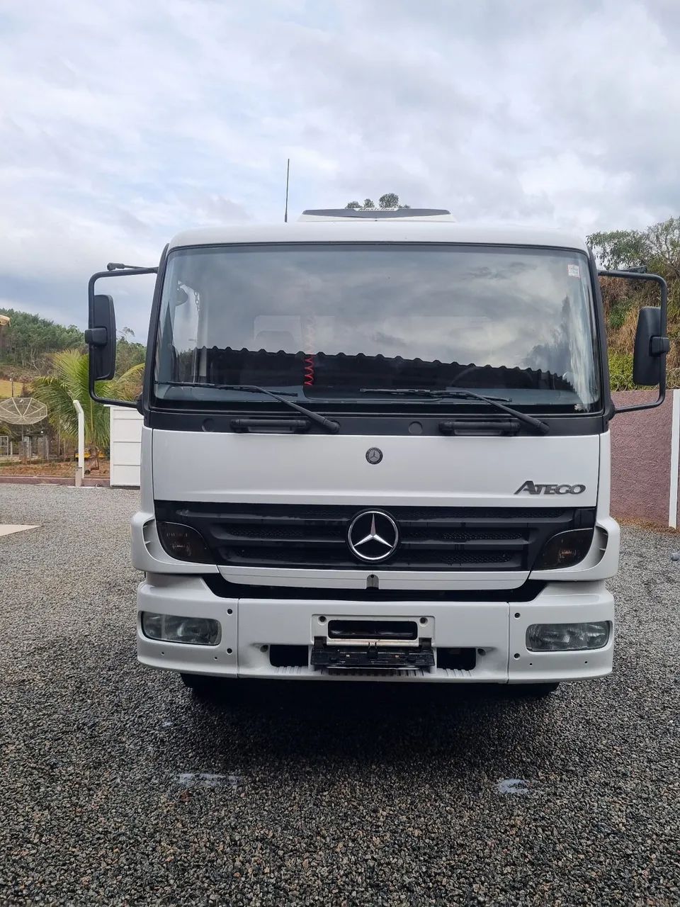 Atego 1518 