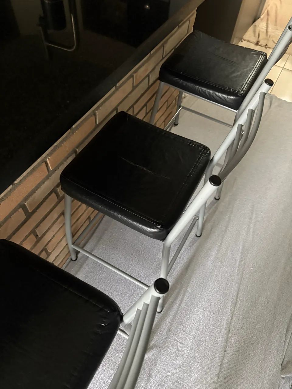 Vendo banquetas  - Foto 2