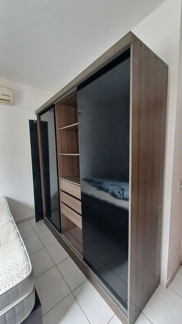 Doação - Guarda roupa Casal
