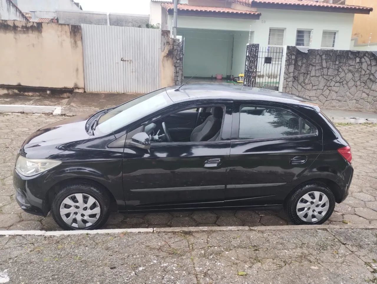 Chevrolet Onix 2013