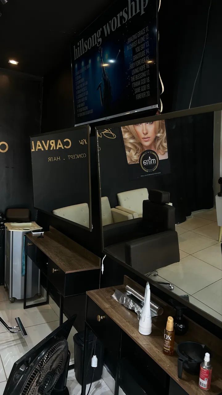 Manicure e pedicure parceria