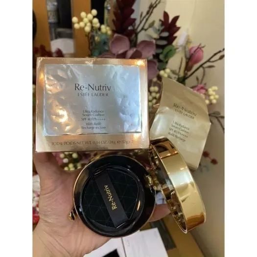 Re-Nutriv Ultra Radiance Cushion Foundation, SPF40·PA++++, com Refill, Warm Porcelain-1W0