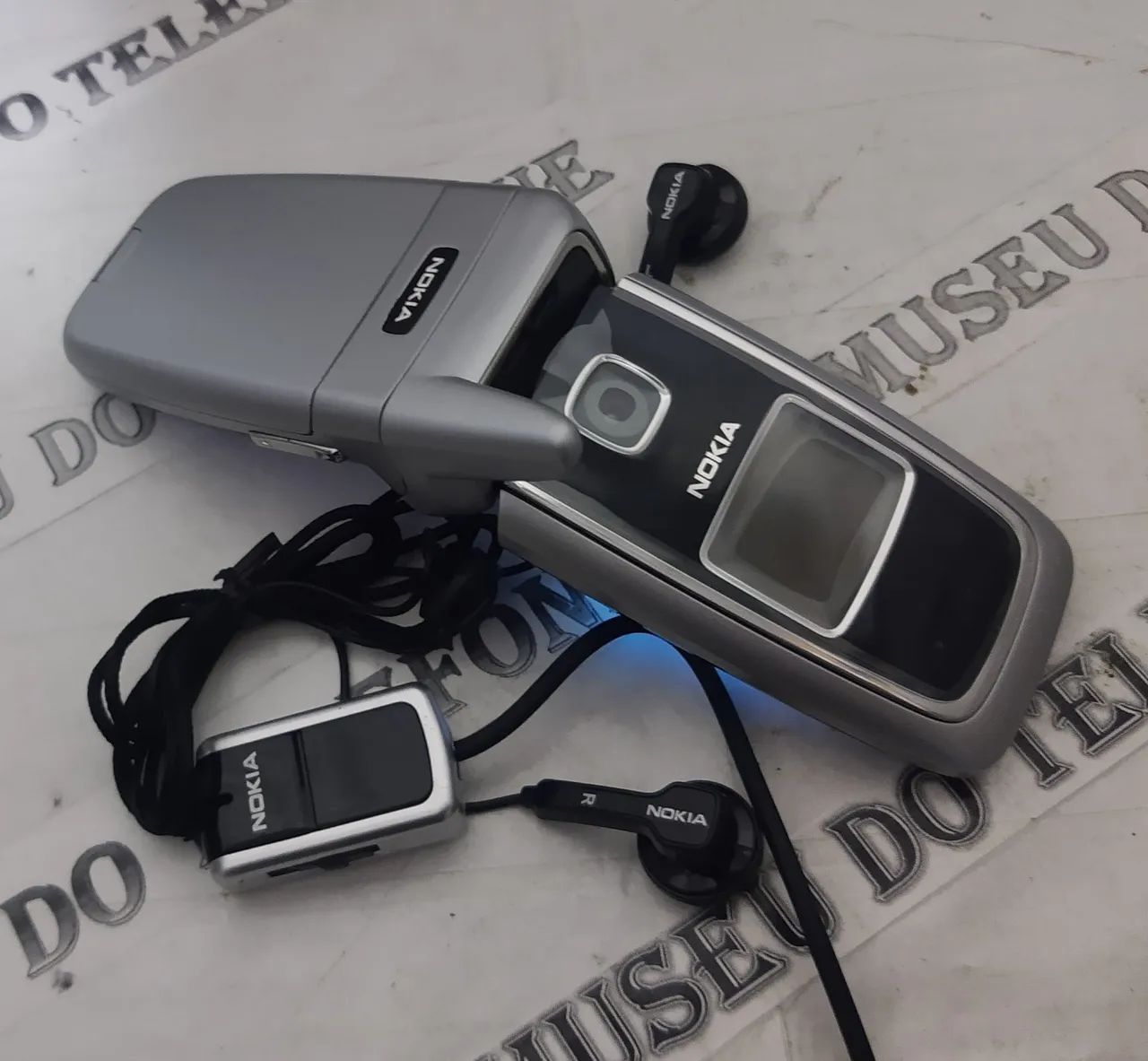 Nokia 6101 celular antigo Flip rádio reliquia impecável 