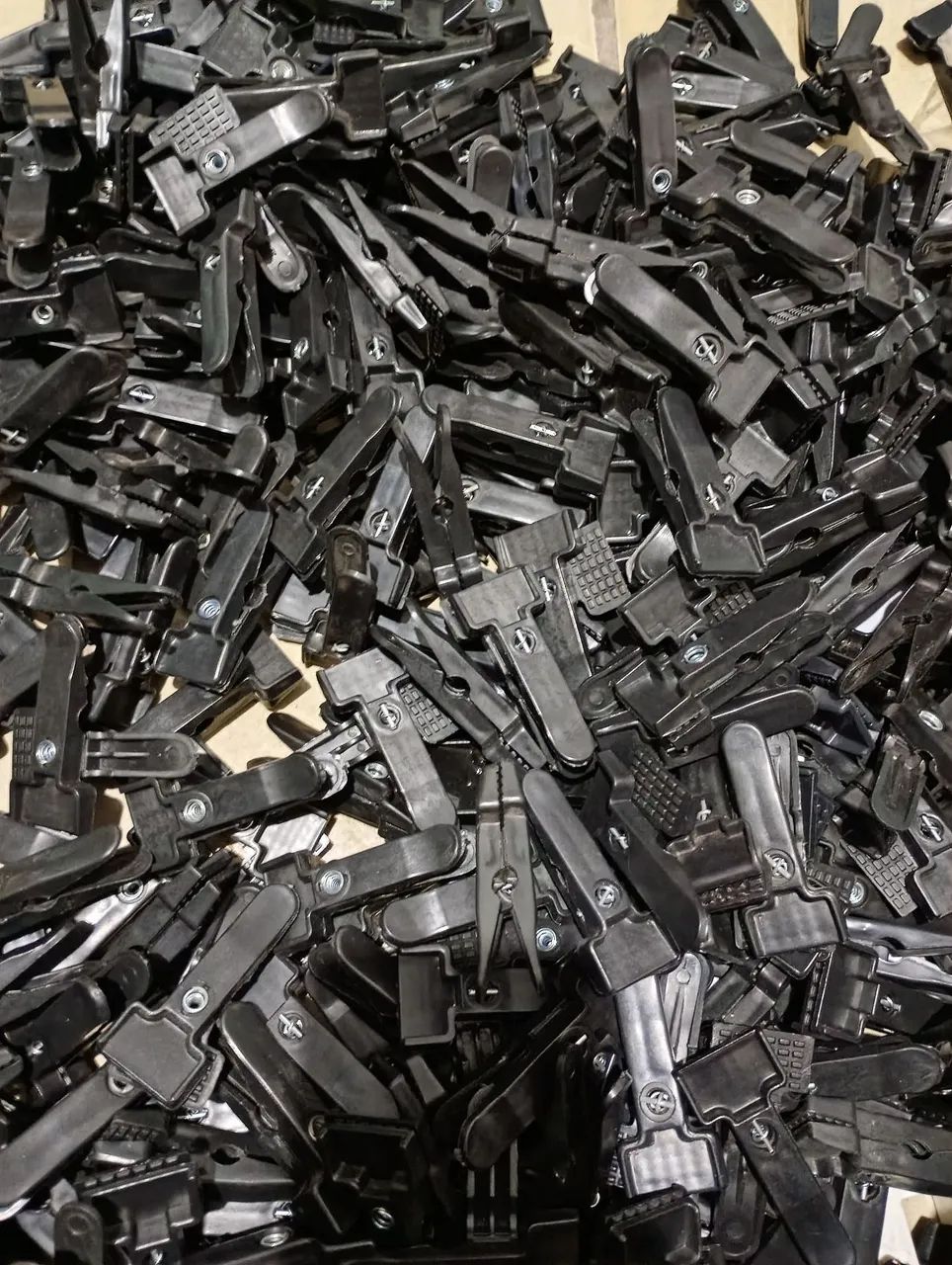 Prendedor para cabides pacotes com 500 - Foto 2