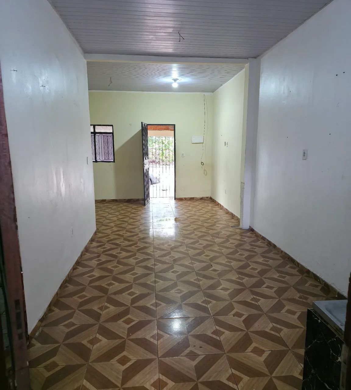Alugou Casa